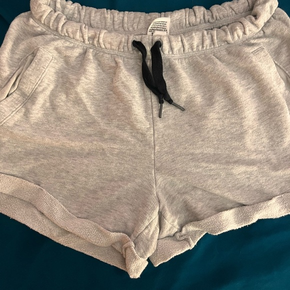 Set of 3 Pink Cloth Shorts - Picture 2 of 9